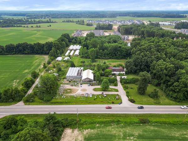 3.5 Acres of Improved Commercial Land for Sale in Sunbury, Ohio