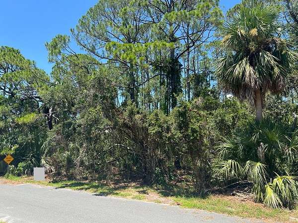 0.27 Acres of Residential Land for Sale in Cedar Key, Florida