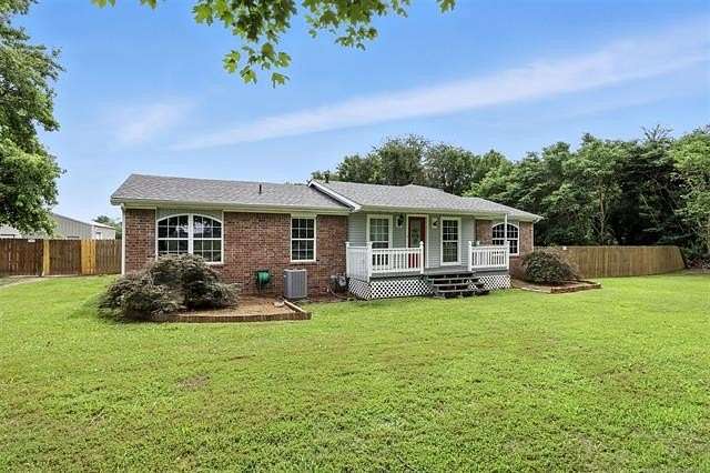 2.5 Acres of Residential Land with Home for Sale in Stilwell, Oklahoma