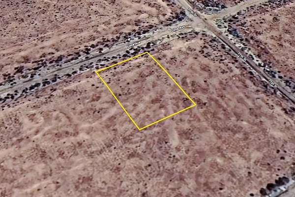 0.22 Acres of Residential Land for Sale in California City, California