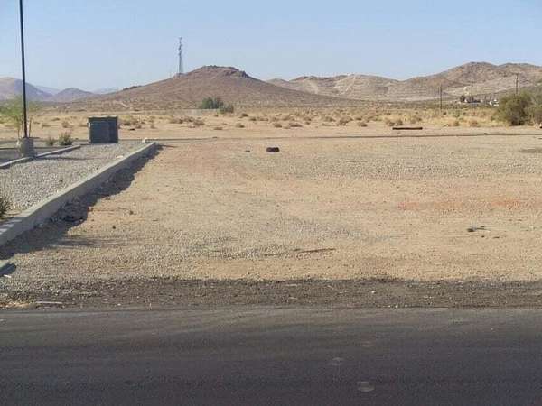Land for Sale in Rosamond, California