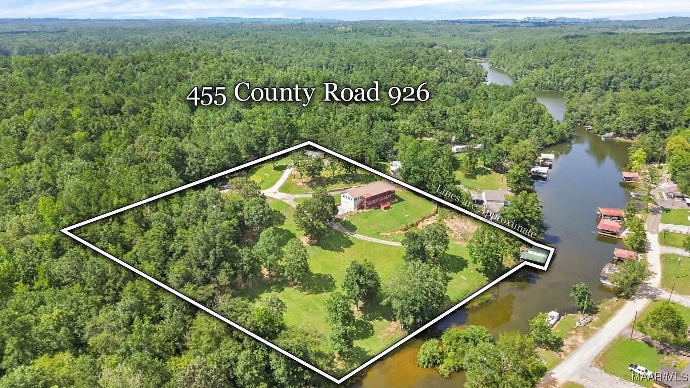 4 Acres of Residential Land with Home for Sale in Clanton, Alabama