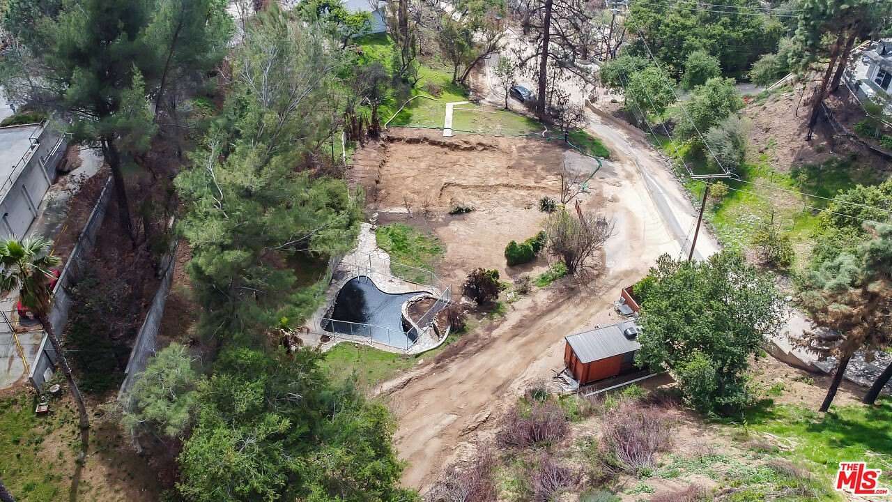 0.74 Acres of Residential Land for Sale in Altadena, California