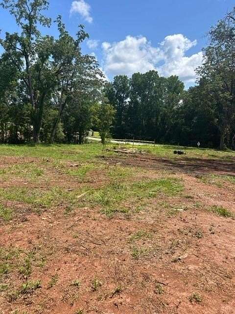 12 Acres of Improved Commercial Land for Sale in Dadeville, Alabama