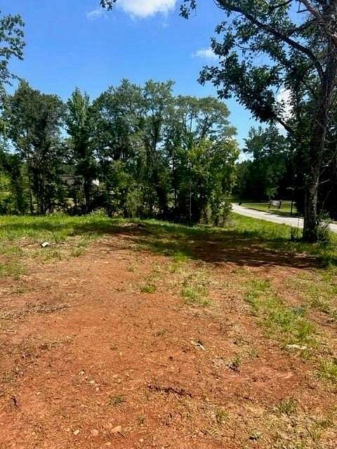 12 Acres of Improved Commercial Land for Sale in Dadeville, Alabama