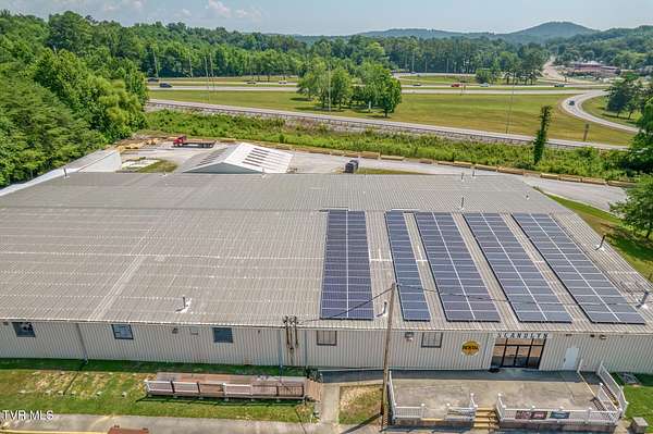 5 Acres of Improved Mixed-Use Land for Sale in Kingston, Tennessee