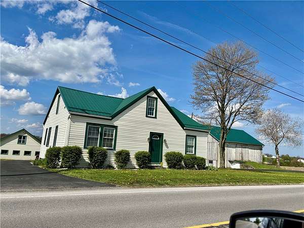 Land with Home for Lease in Wilmington Township, Pennsylvania