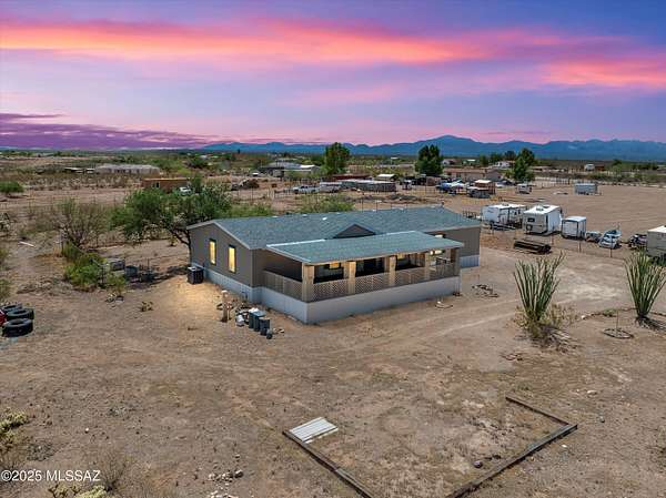 4.22 Acres of Residential Land with Home for Sale in Tucson, Arizona