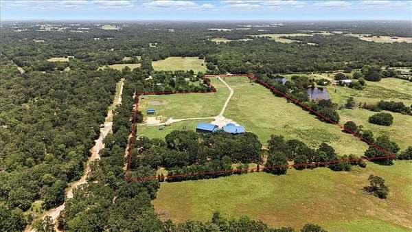 18.7 Acres of Land with Home for Sale in Mabank, Texas