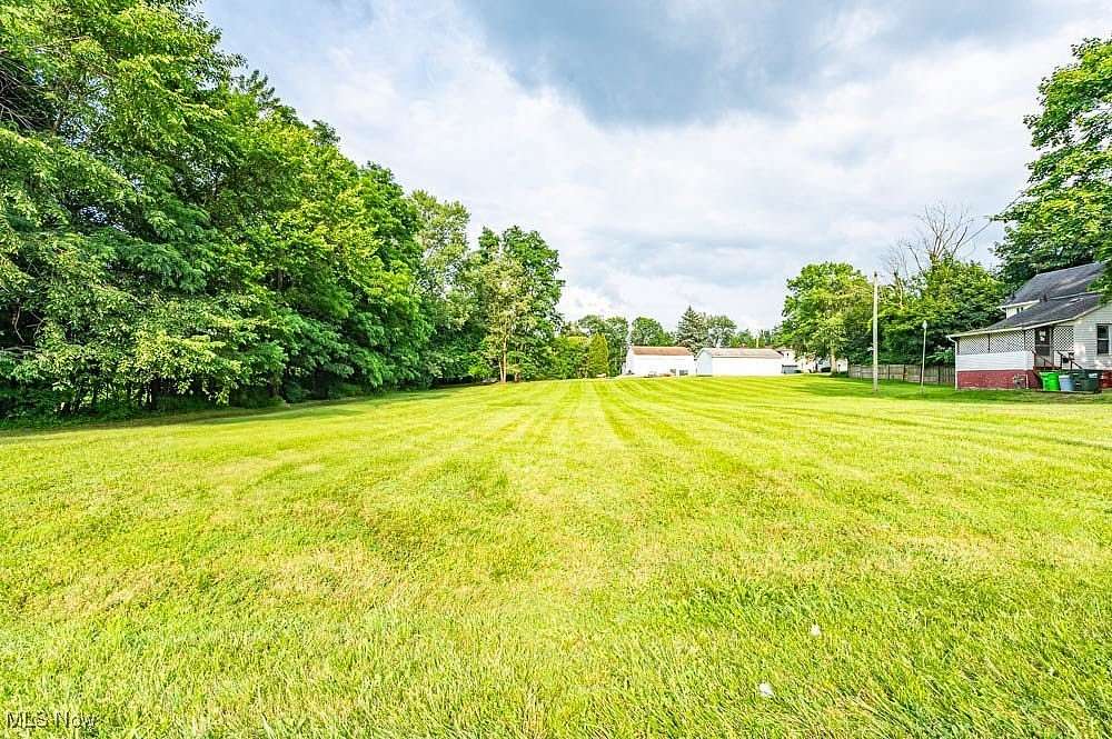 0.5 Acres of Residential Land for Sale in Alliance, Ohio