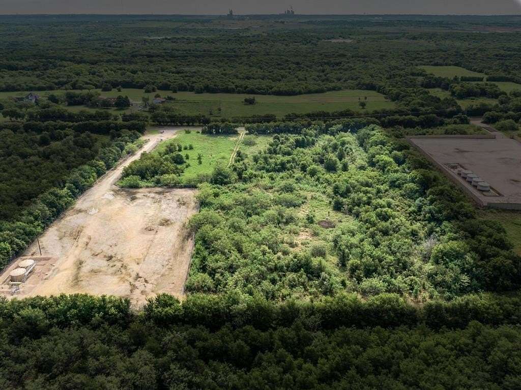 9 Acres of Land for Sale in Midlothian, Texas