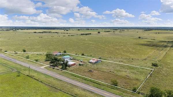 2.39 Acres of Residential Land with Home for Sale in Valley Mills, Texas
