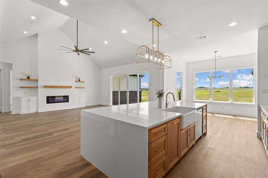 2 Acres of Residential Land with Home for Sale in Greenville, Texas