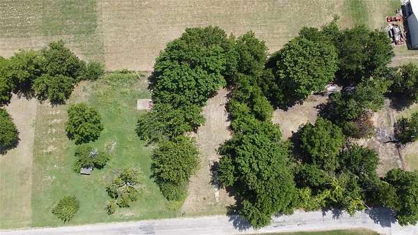 0.17 Acres of Residential Land for Sale in Newark, Texas