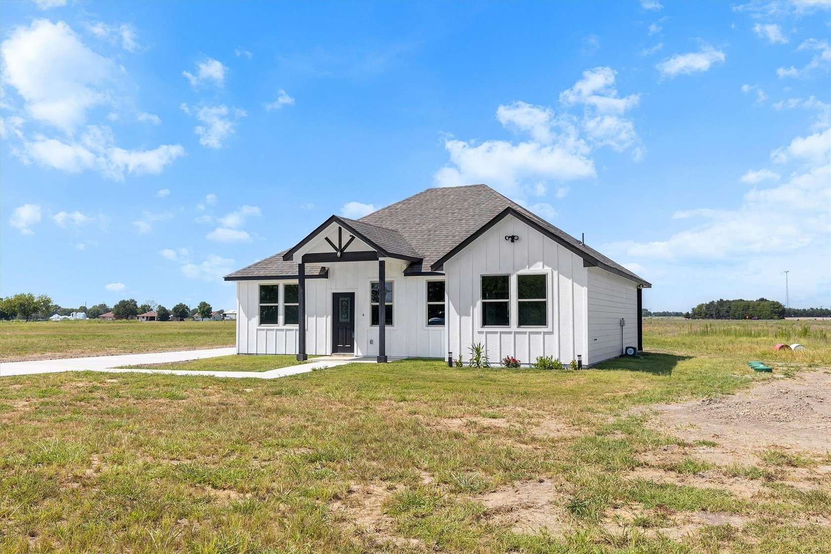 6.85 Acres of Land with Home for Sale in Commerce, Texas