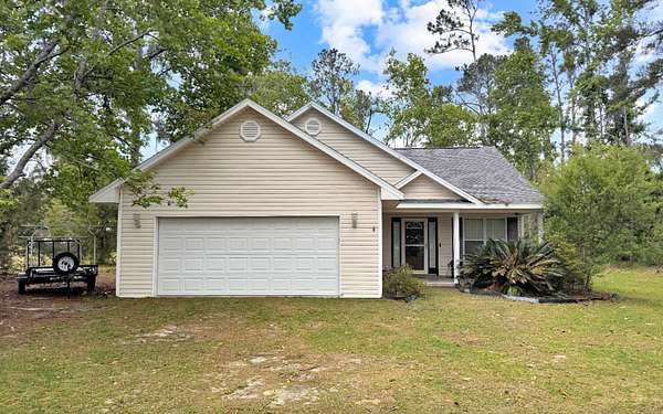 2 Acres of Residential Land with Home for Sale in Jennings, Florida