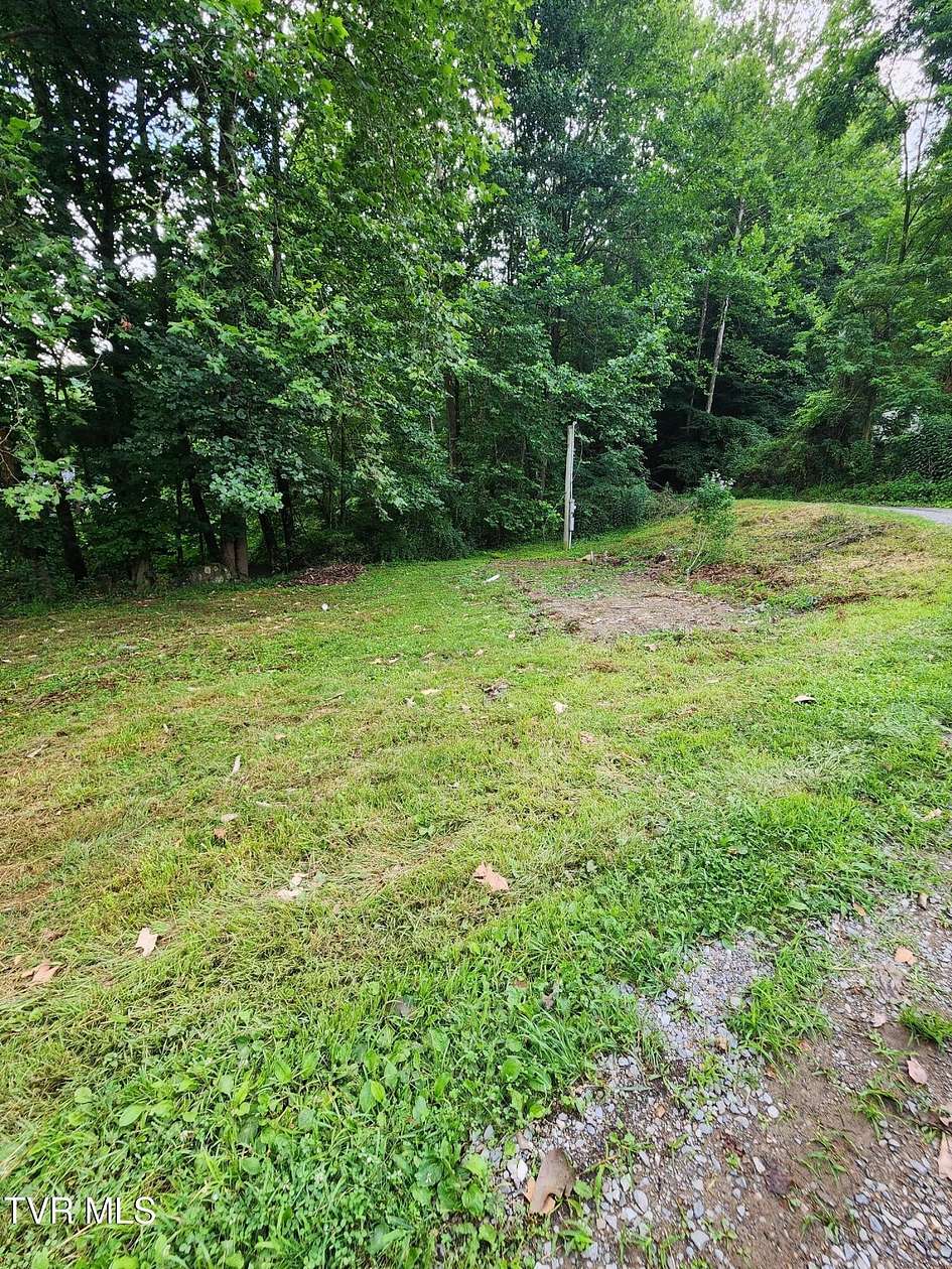 0.96 Acres of Residential Land for Sale in Pound, Virginia