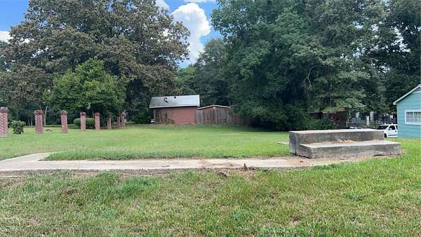 0.25 Acres of Residential Land for Sale in Laurel, Mississippi