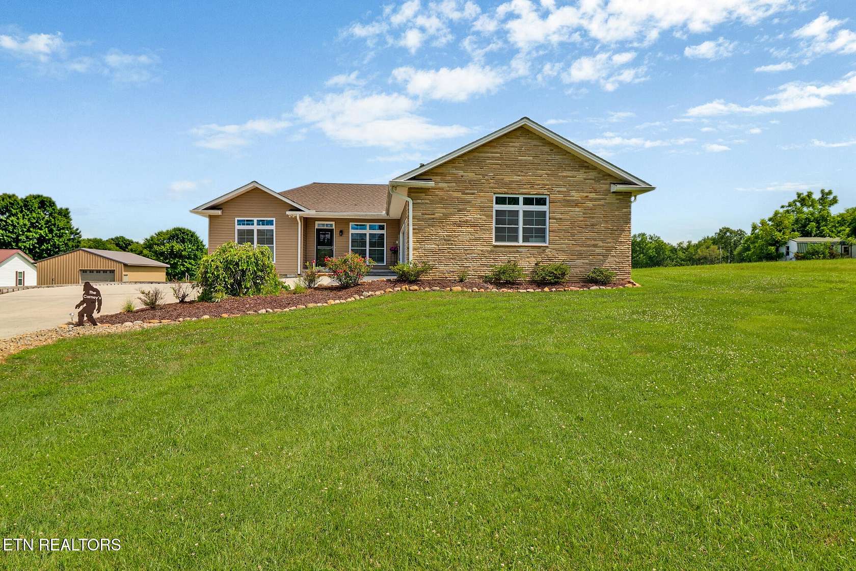 4 Acres of Residential Land with Home for Sale in Crossville, Tennessee