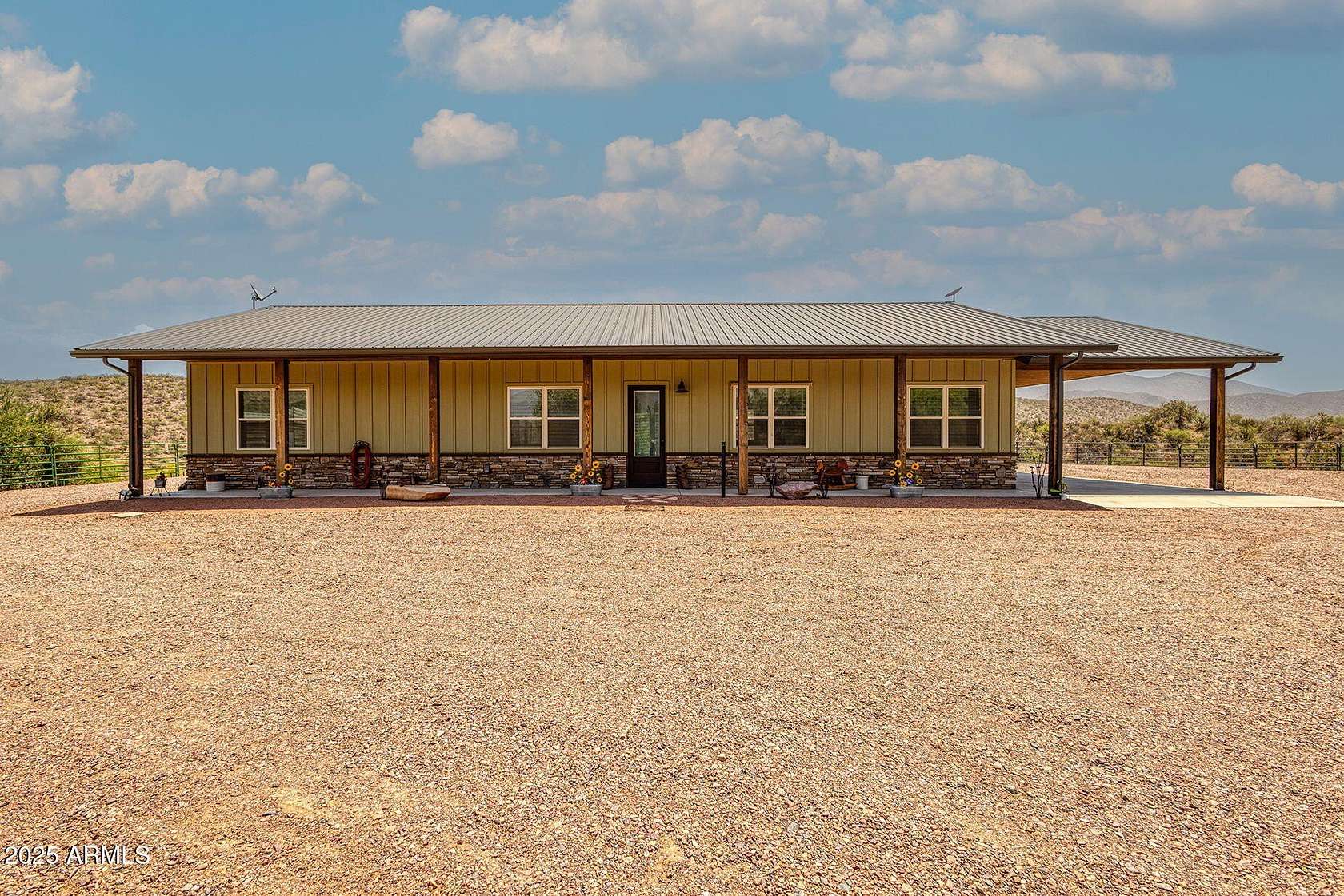 3.34 Acres of Residential Land with Home for Sale in Payson, Arizona