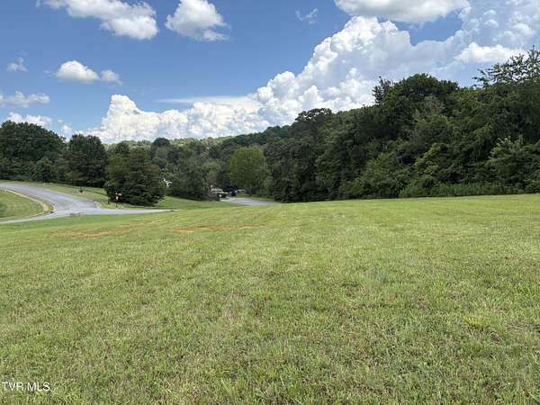 0.92 Acres of Residential Land for Sale in Greeneville, Tennessee