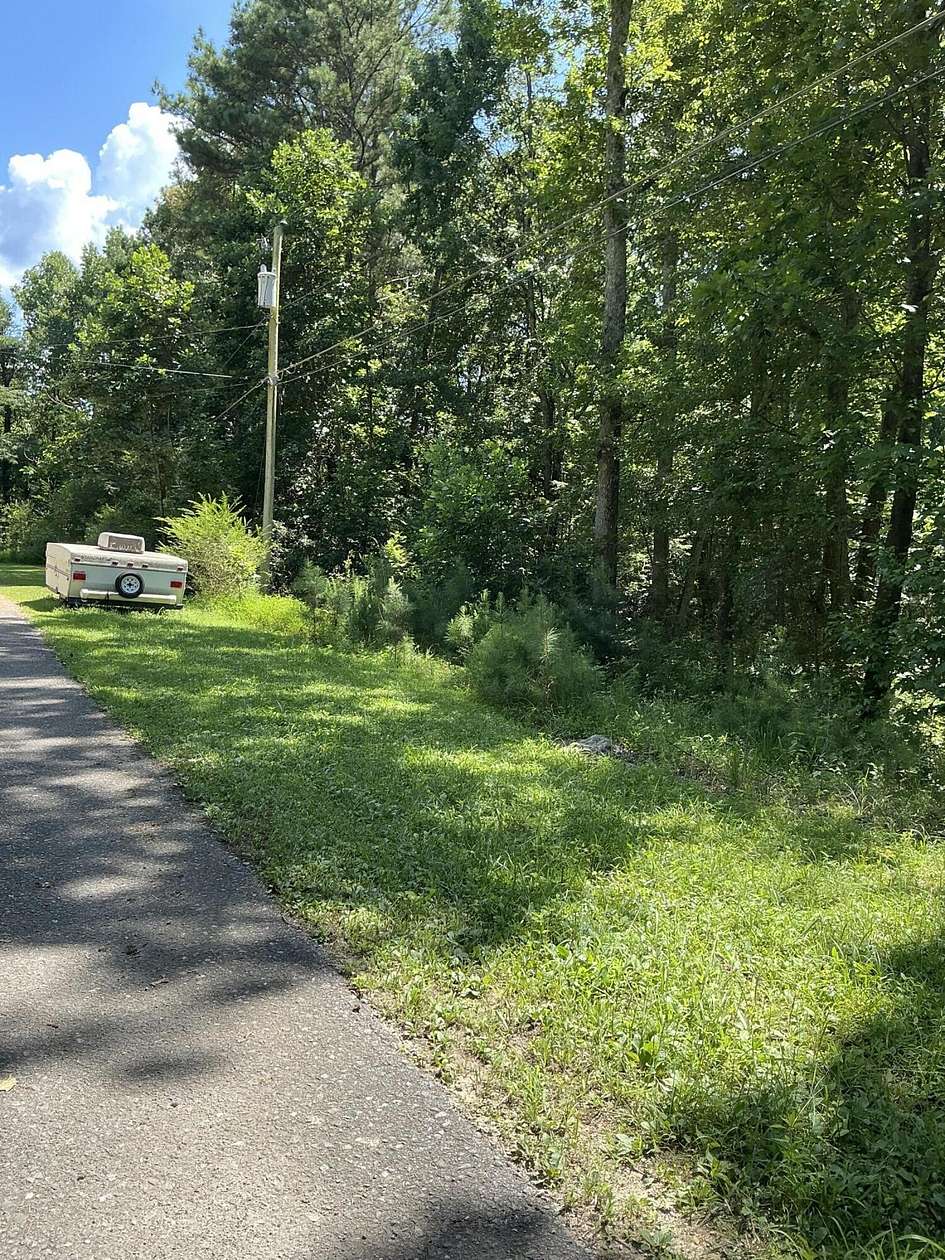 0.74 Acres of Residential Land for Sale in LaFayette, Georgia