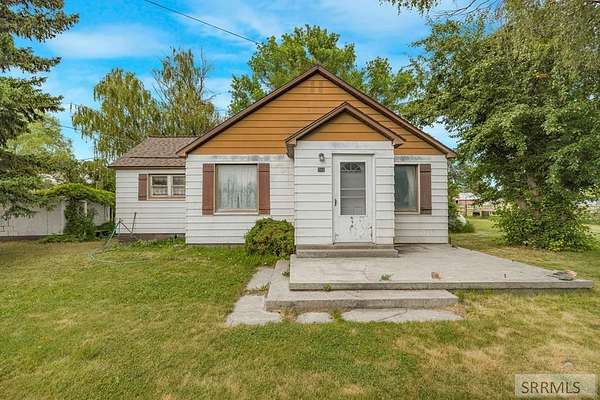 1.55 Acres of Residential Land with Home for Sale in Teton, Idaho