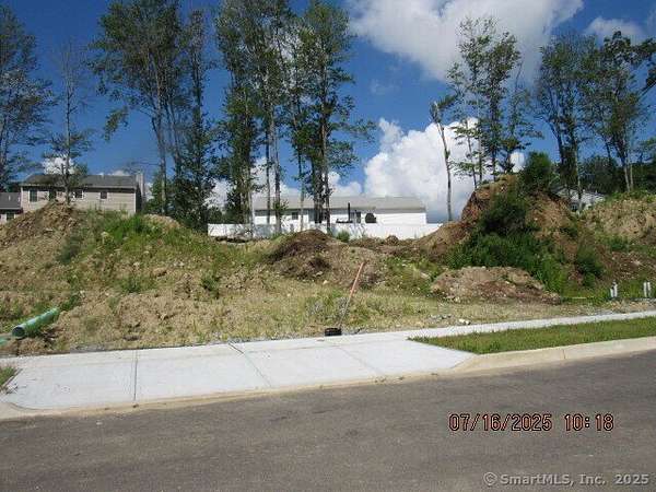 0.41 Acres of Residential Land for Sale in Naugatuck, Connecticut