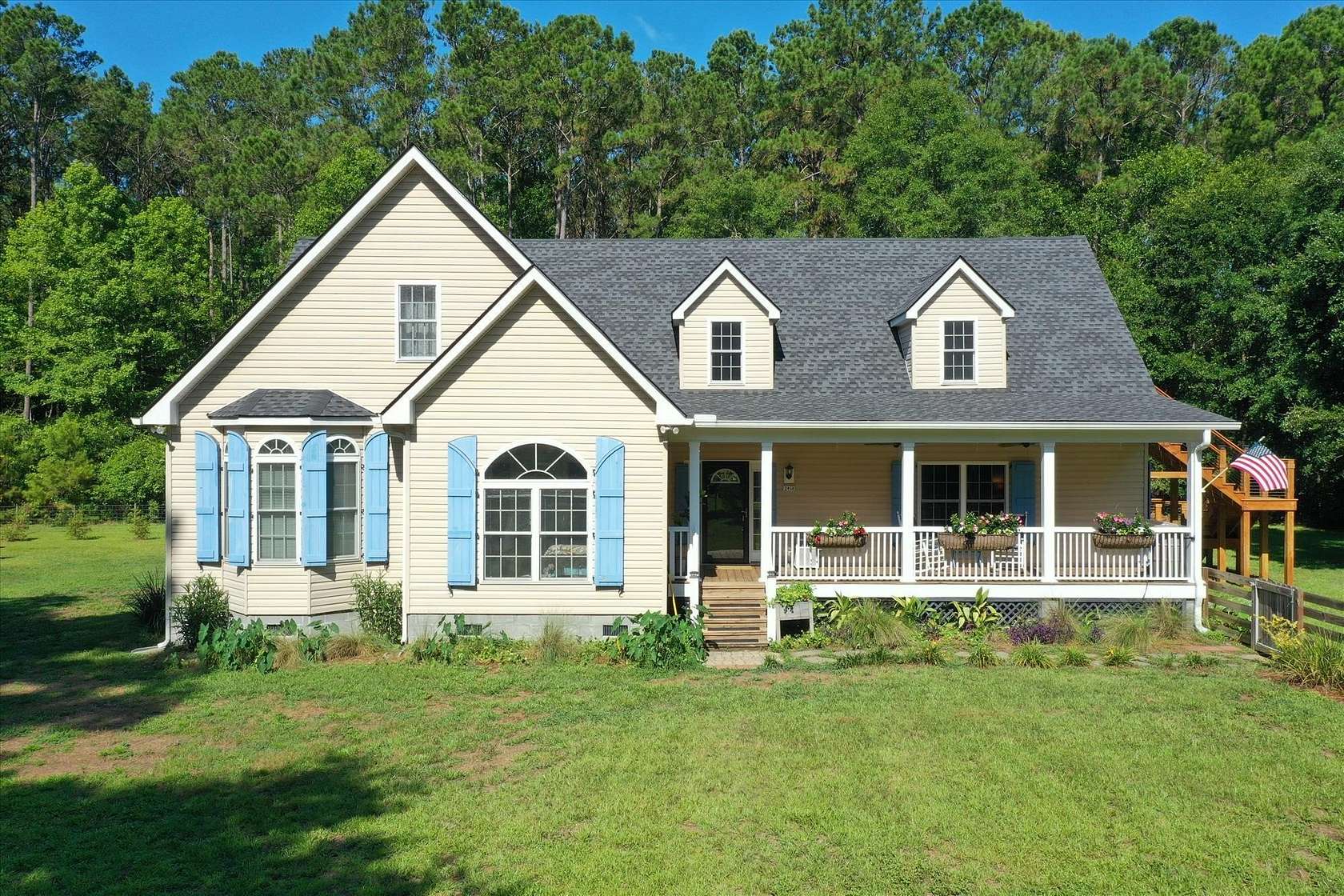 1.8 Acres of Residential Land with Home for Sale in Johns Island, South Carolina