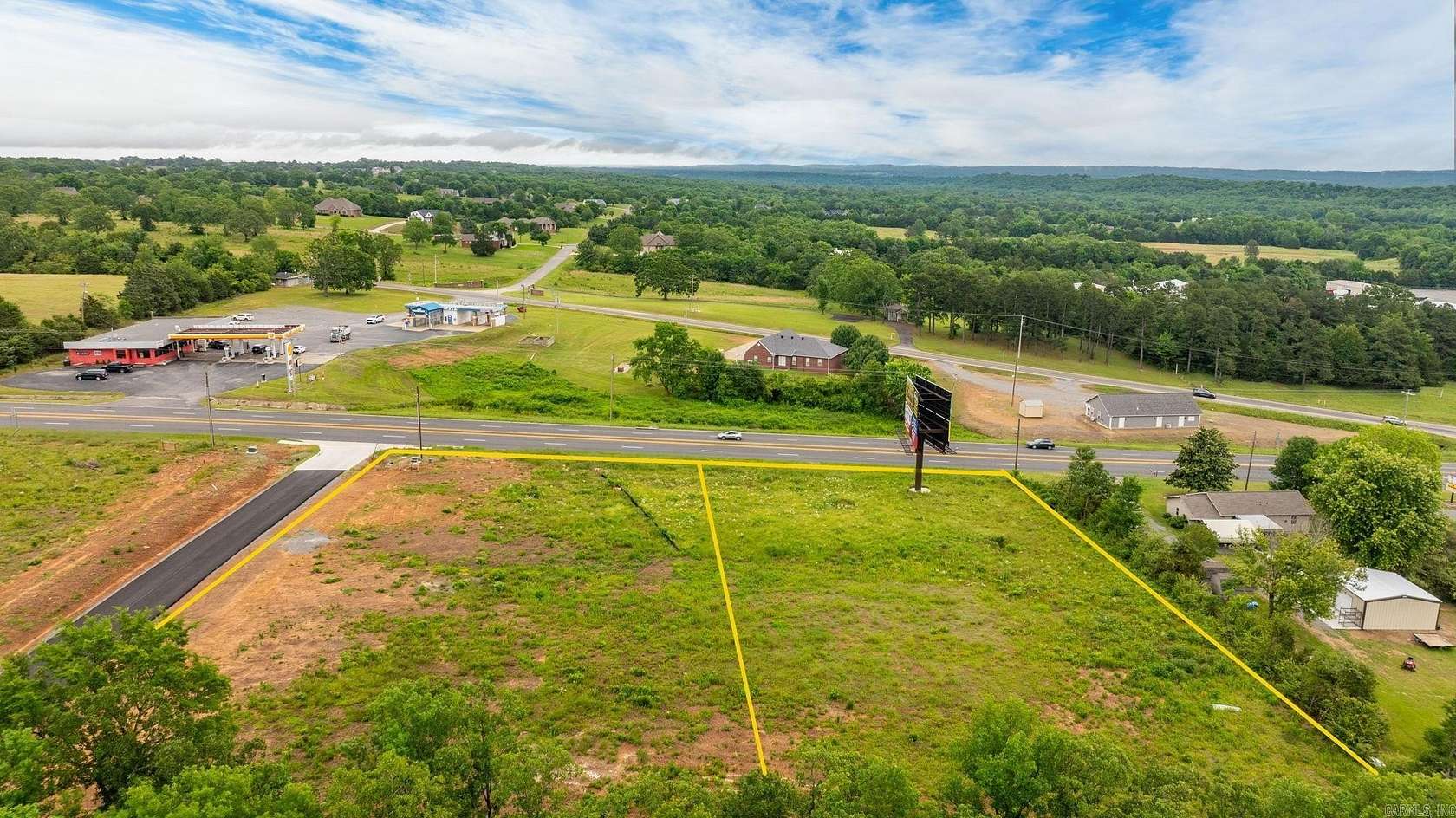 1 Acre of Commercial Land for Sale in Greenbrier, Arkansas