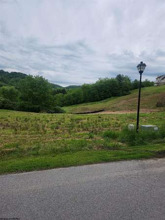 1.18 Acres of Residential Land for Sale in Bridgeport, West Virginia