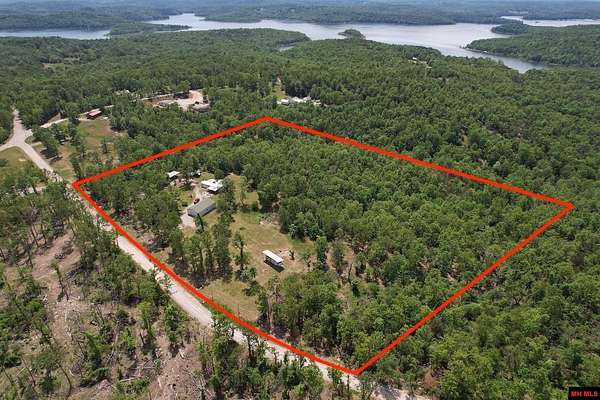 12.5 Acres of Land with Home for Sale in Elizabeth, Arkansas