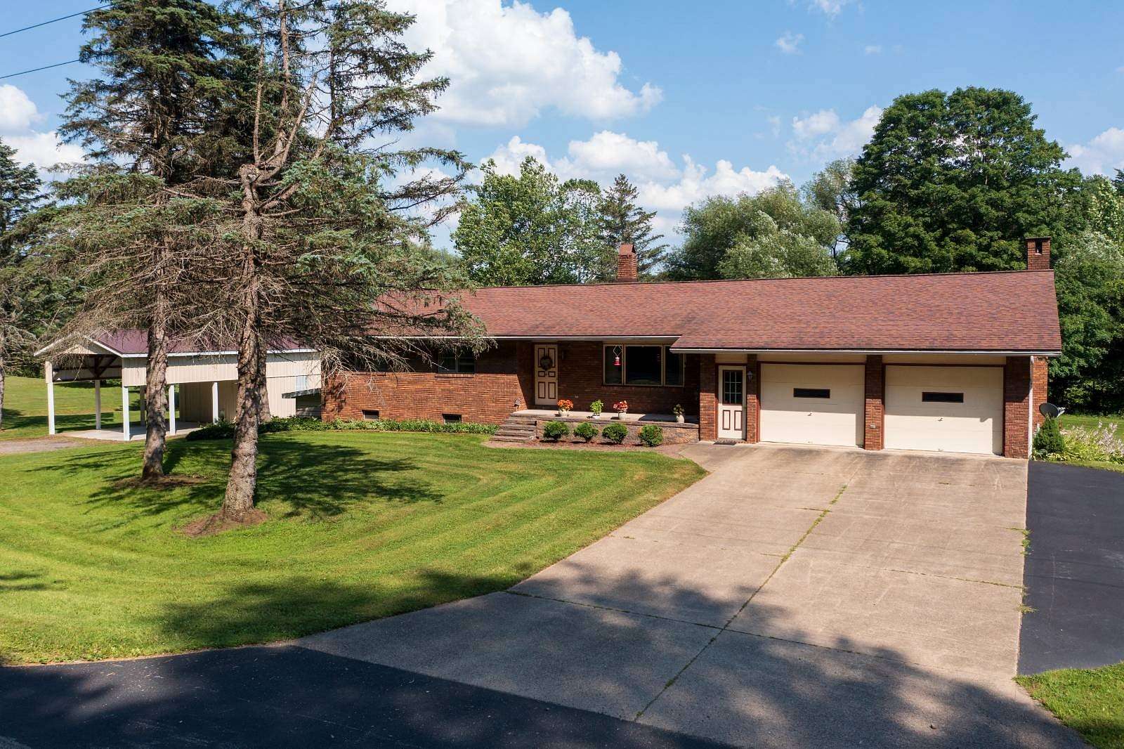 2.1 Acres of Residential Land with Home for Sale in Clymer, New York