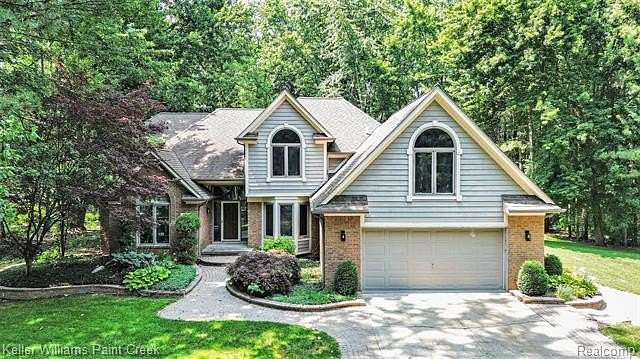 10 Acres of Recreational Land with Home for Sale in Almont, Michigan