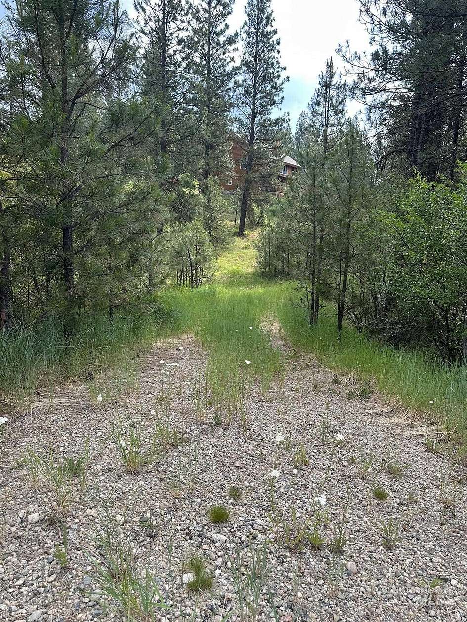 2.76 Acres of Land for Sale in Garden Valley, Idaho