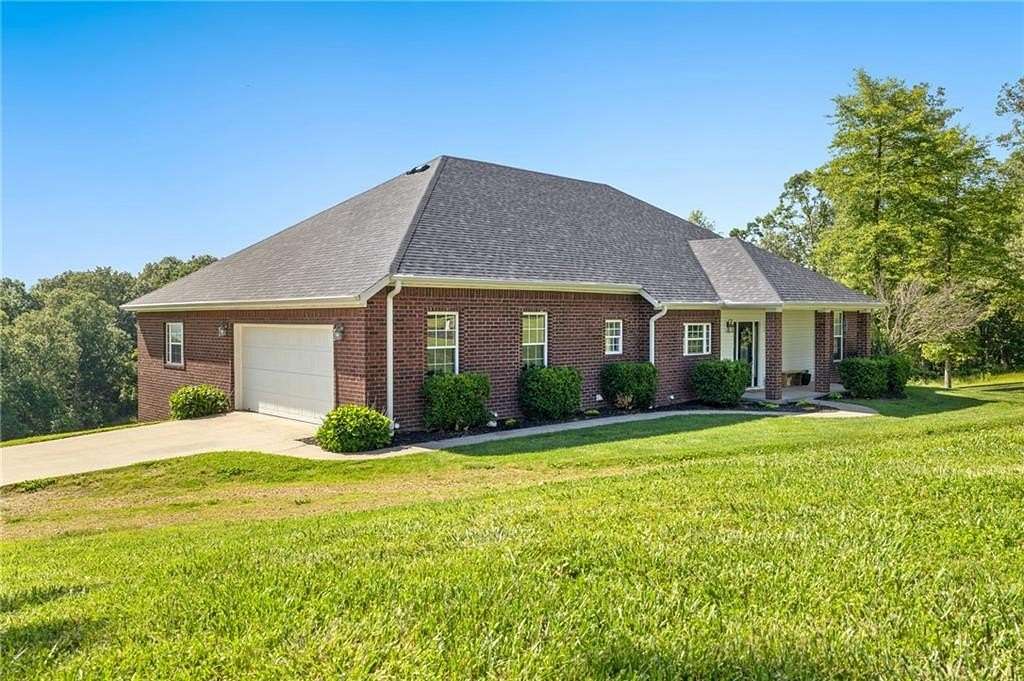 5 Acres of Residential Land with Home for Sale in Huntsville, Arkansas