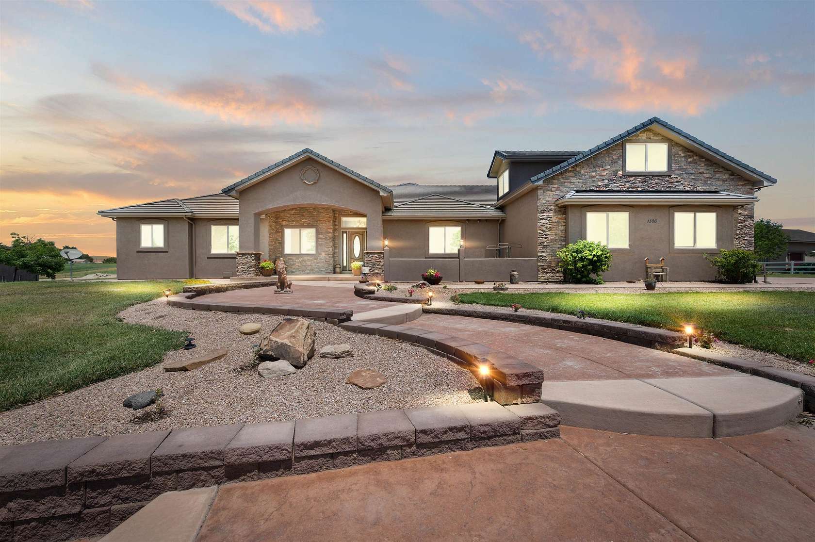 2.28 Acres of Residential Land with Home for Sale in Loma, Colorado