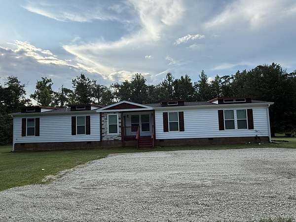 1.53 Acres of Residential Land with Home for Sale in Hosford, Florida