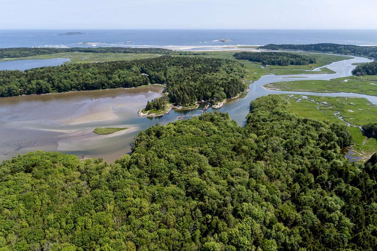 0.12 Acres of Residential Land for Sale in Phippsburg, Maine