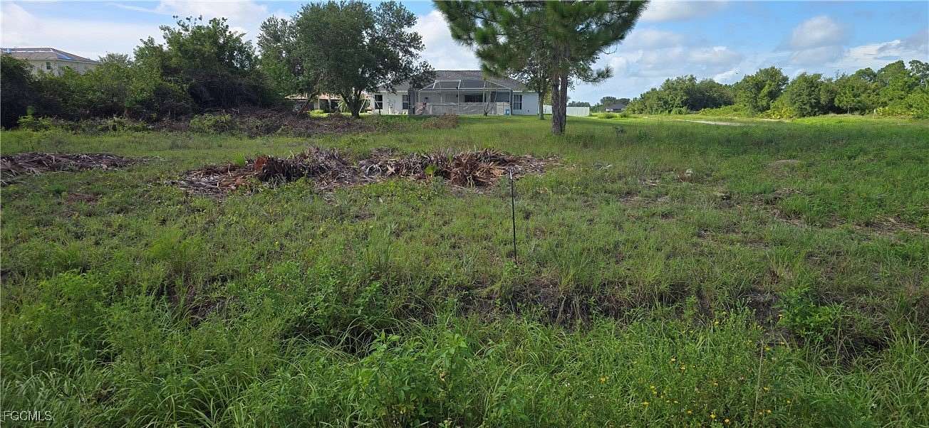0.33 Acres of Residential Land for Sale in Lehigh Acres, Florida