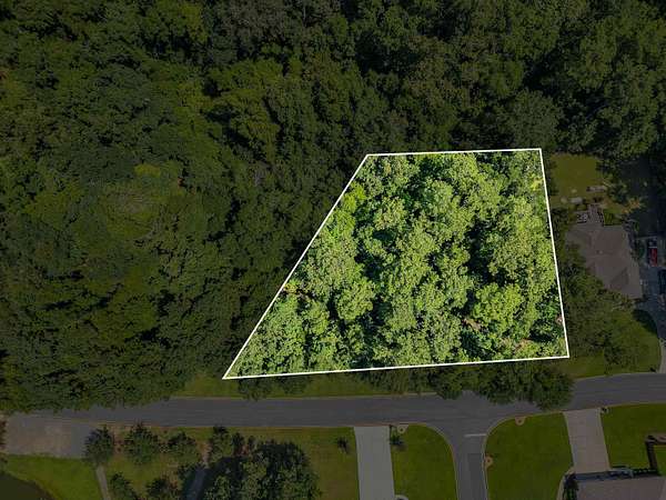 0.73 Acres of Residential Land for Sale in Tallahassee, Florida