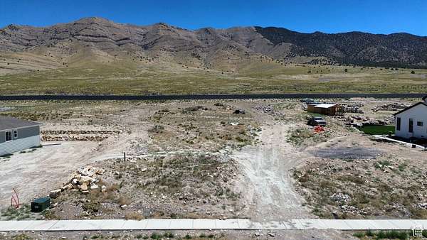 1 Acre of Residential Land for Sale in Eagle Mountain, Utah