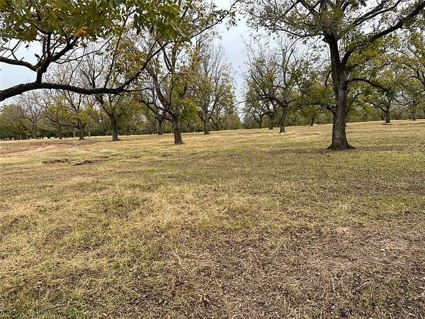 1.42 Acres of Residential Land for Sale in Granbury, Texas