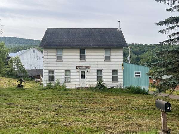 175 Acres of Land with Home for Sale in Bovina Center, New York