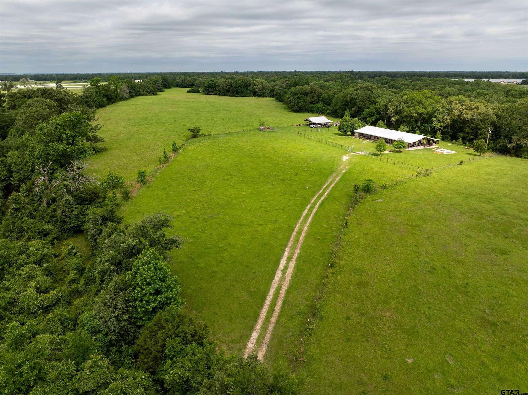 10.5 Acres of Land with Home for Sale in Palestine, Texas