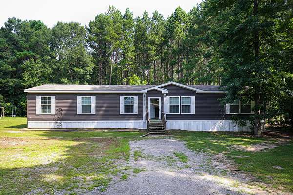 6.6 Acres of Residential Land with Home for Sale in Bauxite, Arkansas