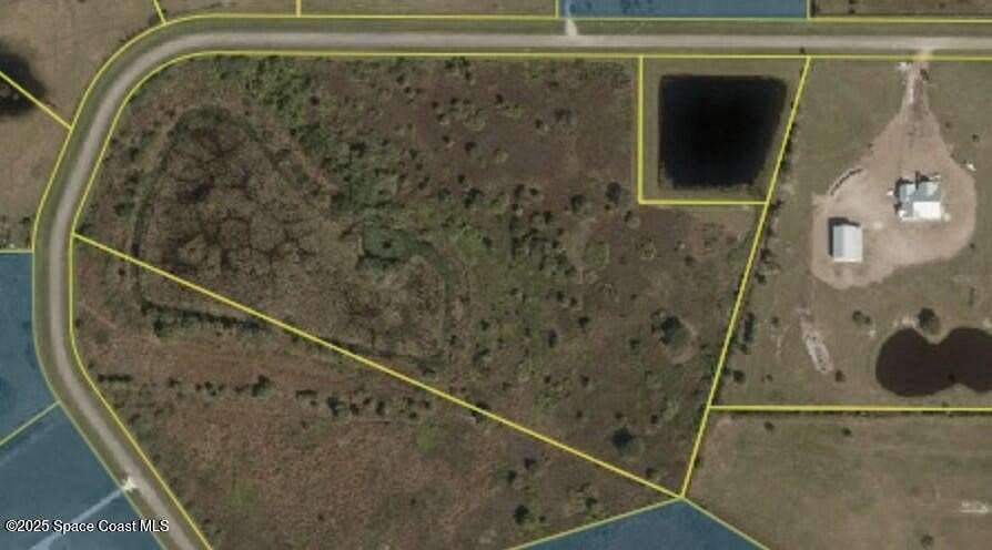 15.4 Acres of Land for Sale in Okeechobee, Florida