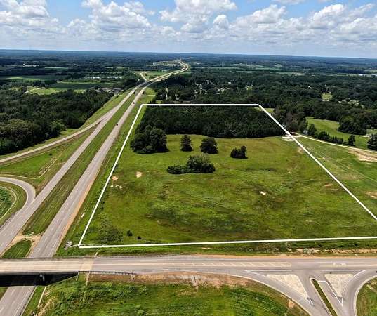 25 Acres of Mixed-Use Land for Sale in Tupelo, Mississippi