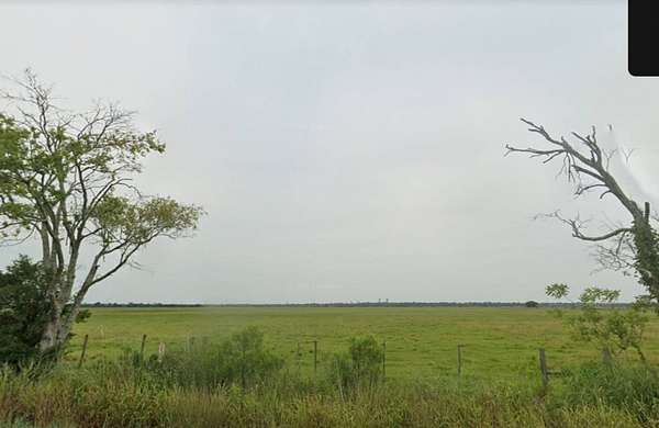 500 Acres of Land for Sale in Beaumont, Texas