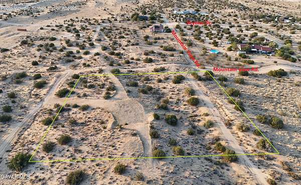 Residential Land for Sale in Apple Valley, California